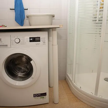 Beau T2 Pour 4 Pers. Au Lavandou, Face Mer, Avec Parking - Fr-1-803-75 * Le Lavandou