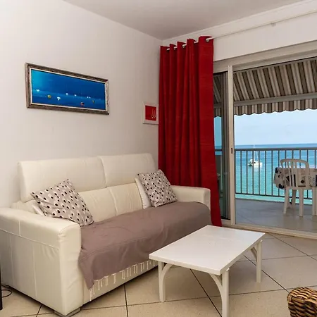 Beau T2 Pour 4 Pers. Au Lavandou, Face Mer, Avec Parking - Fr-1-803-75 Lägenhet